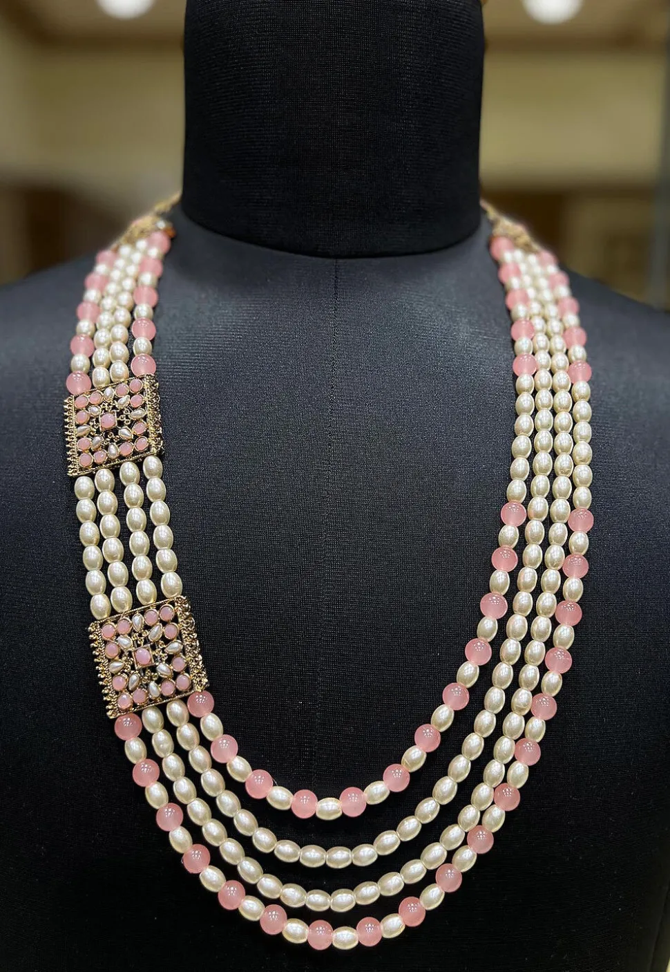 Pearl Layered Kanthimala