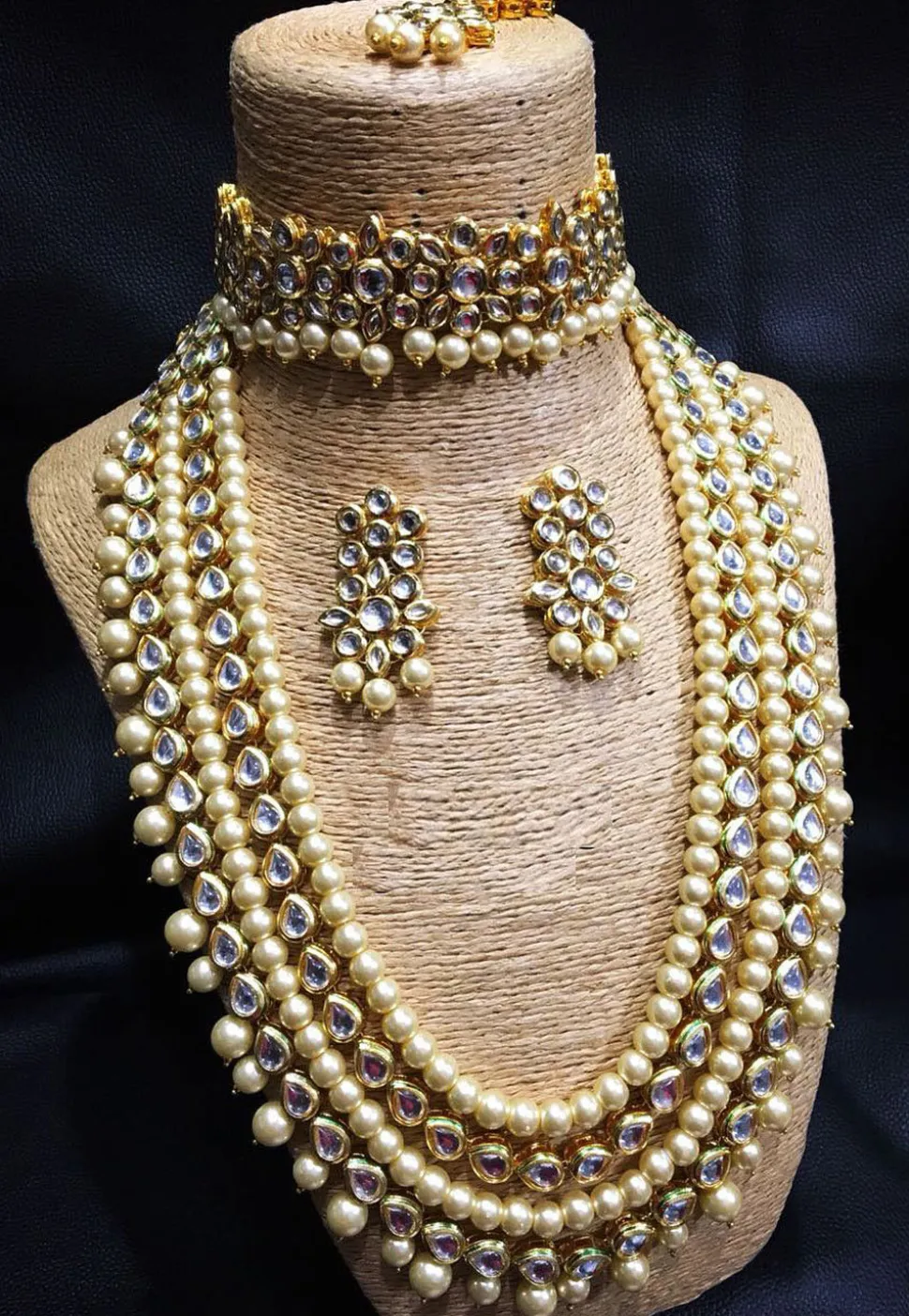 Pearl Layered Necklace Set