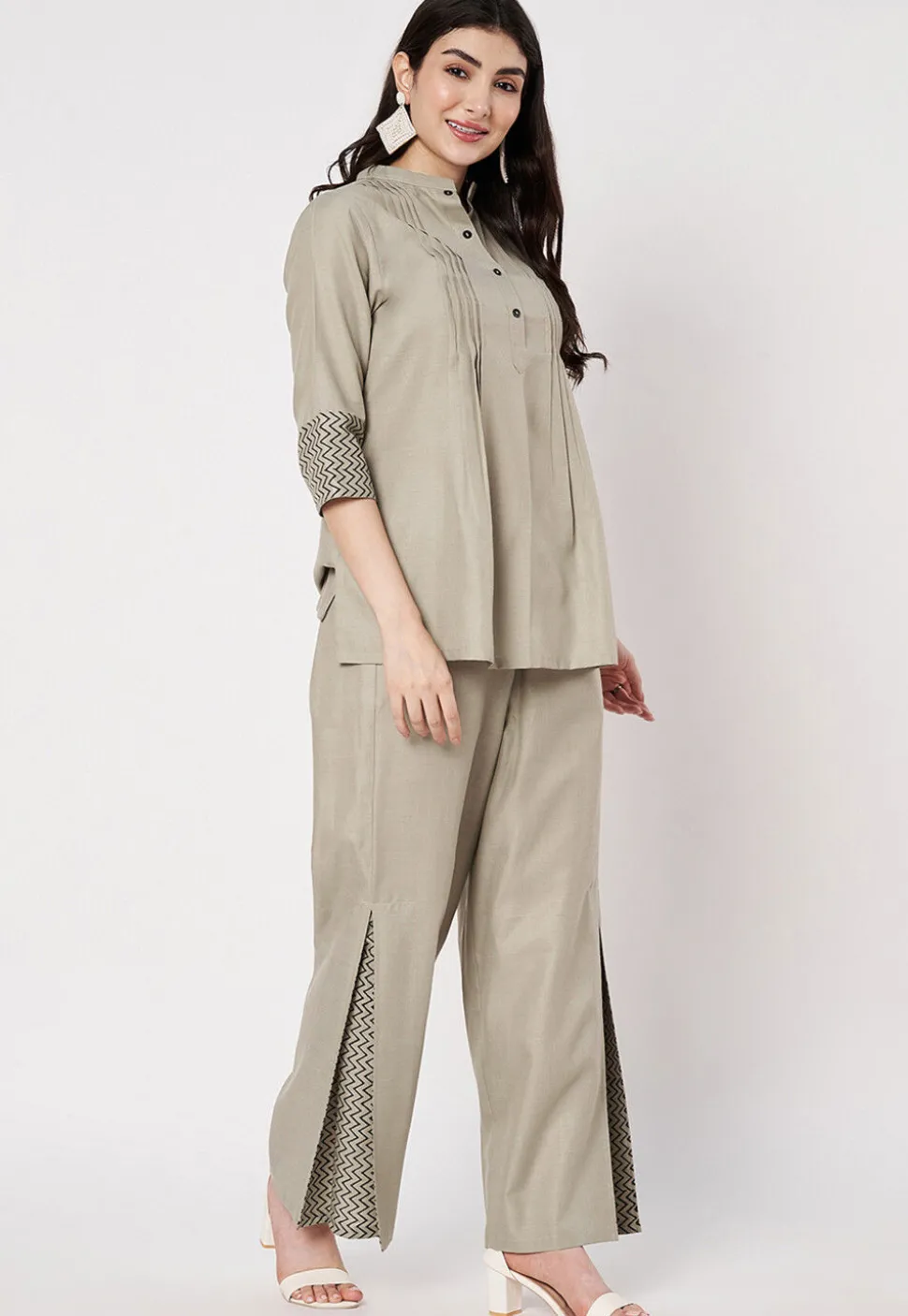 Pintucks Cotton Co Ord Set in Light Grey