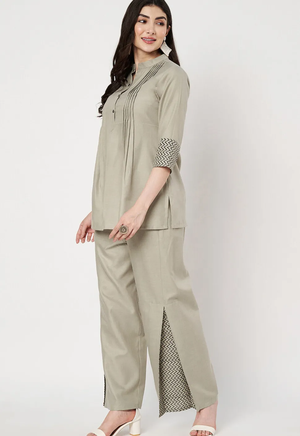 Pintucks Cotton Co Ord Set in Light Grey