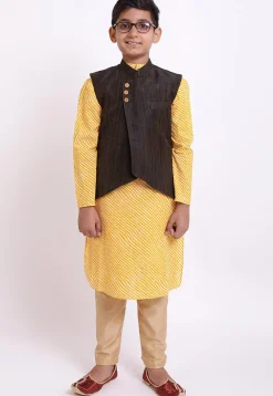 Plain Art Silk Jacket in Brown