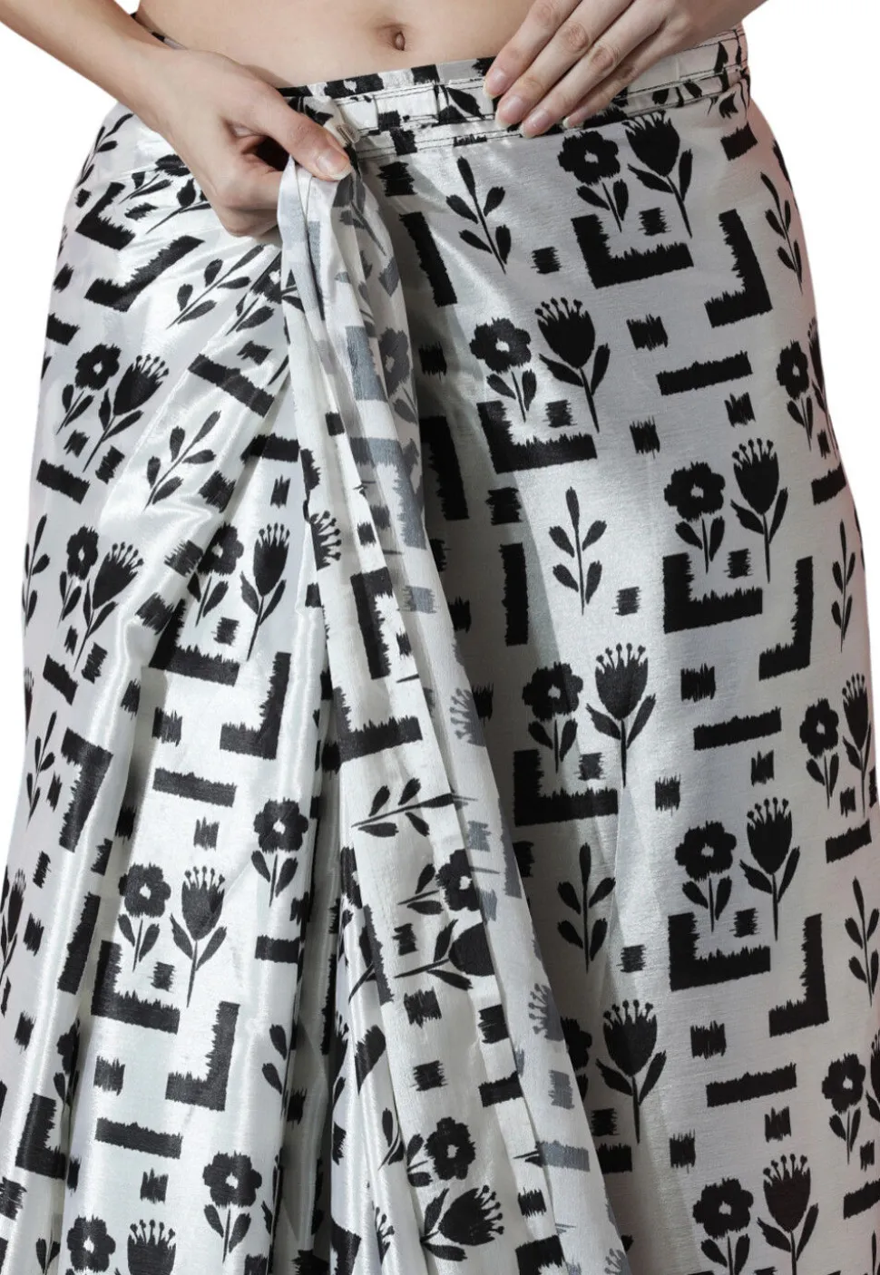 Pre Stitched Chinon Chiffon Saree in Off White