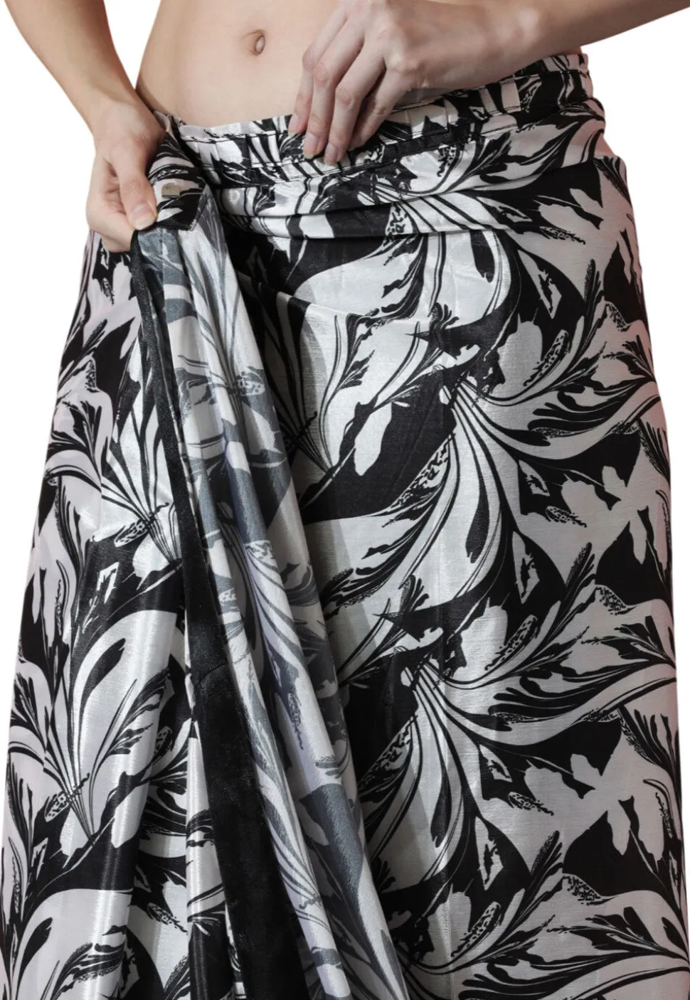 Pre Stitched Chinon Chiffon Saree in Black