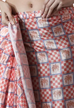 Pre Stitched Chinon Chiffon Saree in Off White and Peach