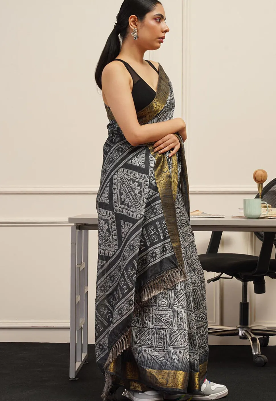 Pre Stitched Cotton Saree in Grey
