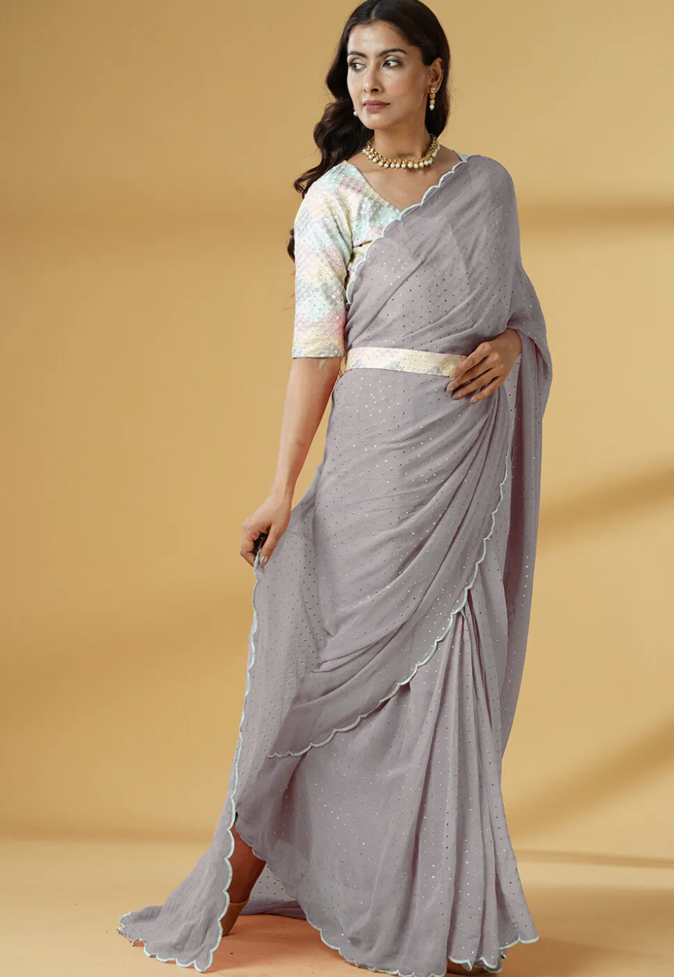 Pre Stitched Georgette Scalloped Saree in Grey