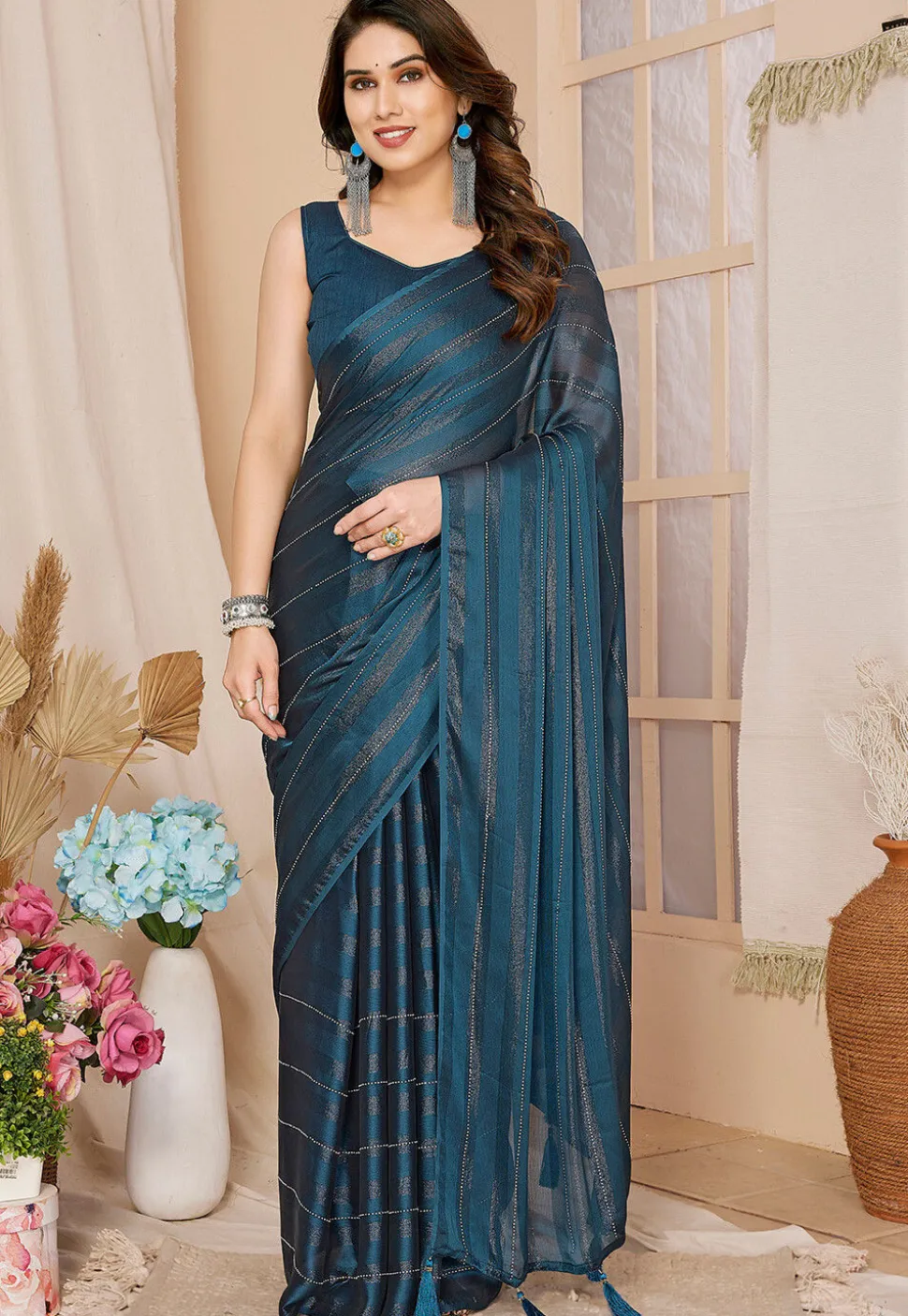 Pre-stitched Georgette Shimmer Saree in Teal Blue