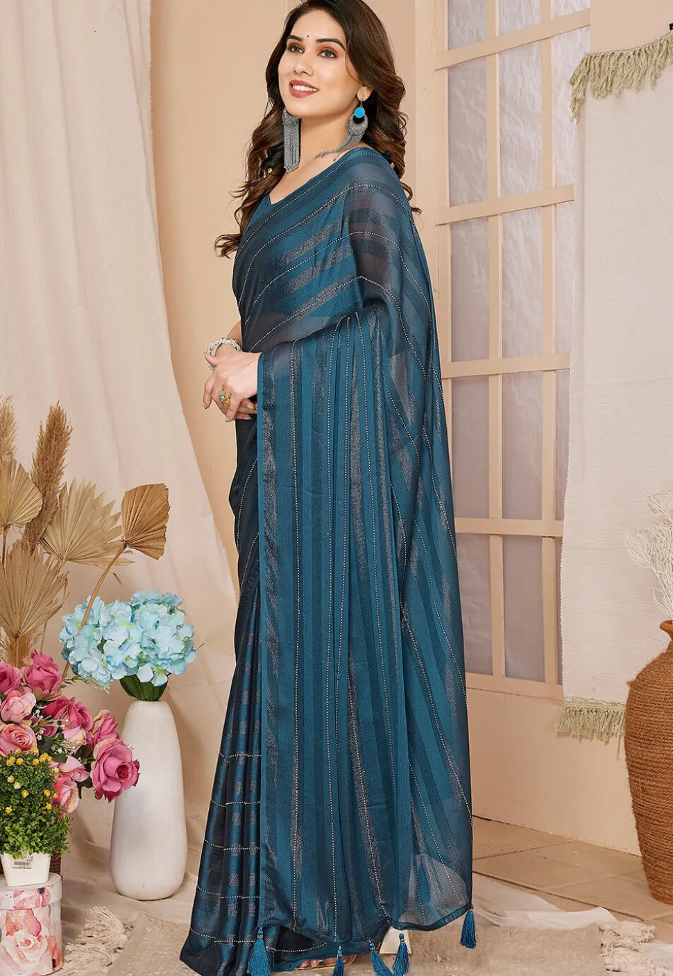 Pre-stitched Georgette Shimmer Saree in Teal Blue