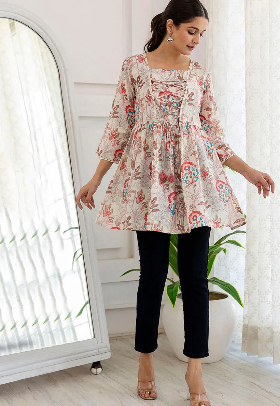 Printed Cotton A Line Kurti in Off White