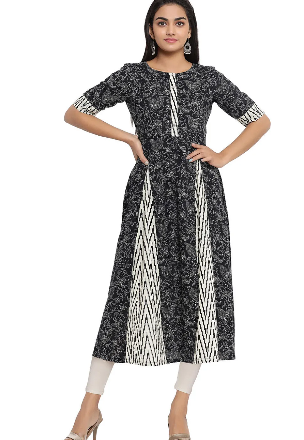 Printed Cotton A Line Kurta in Black