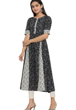 Printed Cotton A Line Kurta in Black