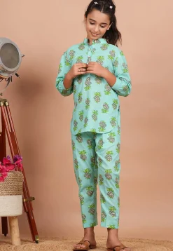 Printed Cotton Co-Ord Set in Pastel Green