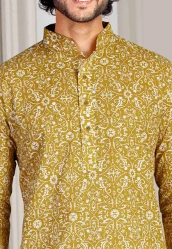 Printed Cotton Kurta in Olive Green