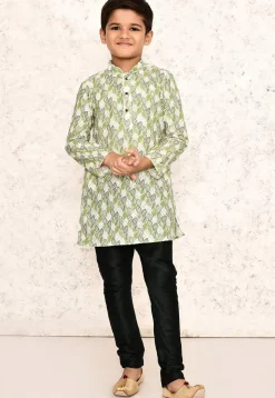 Printed Cotton Kurta in Off White