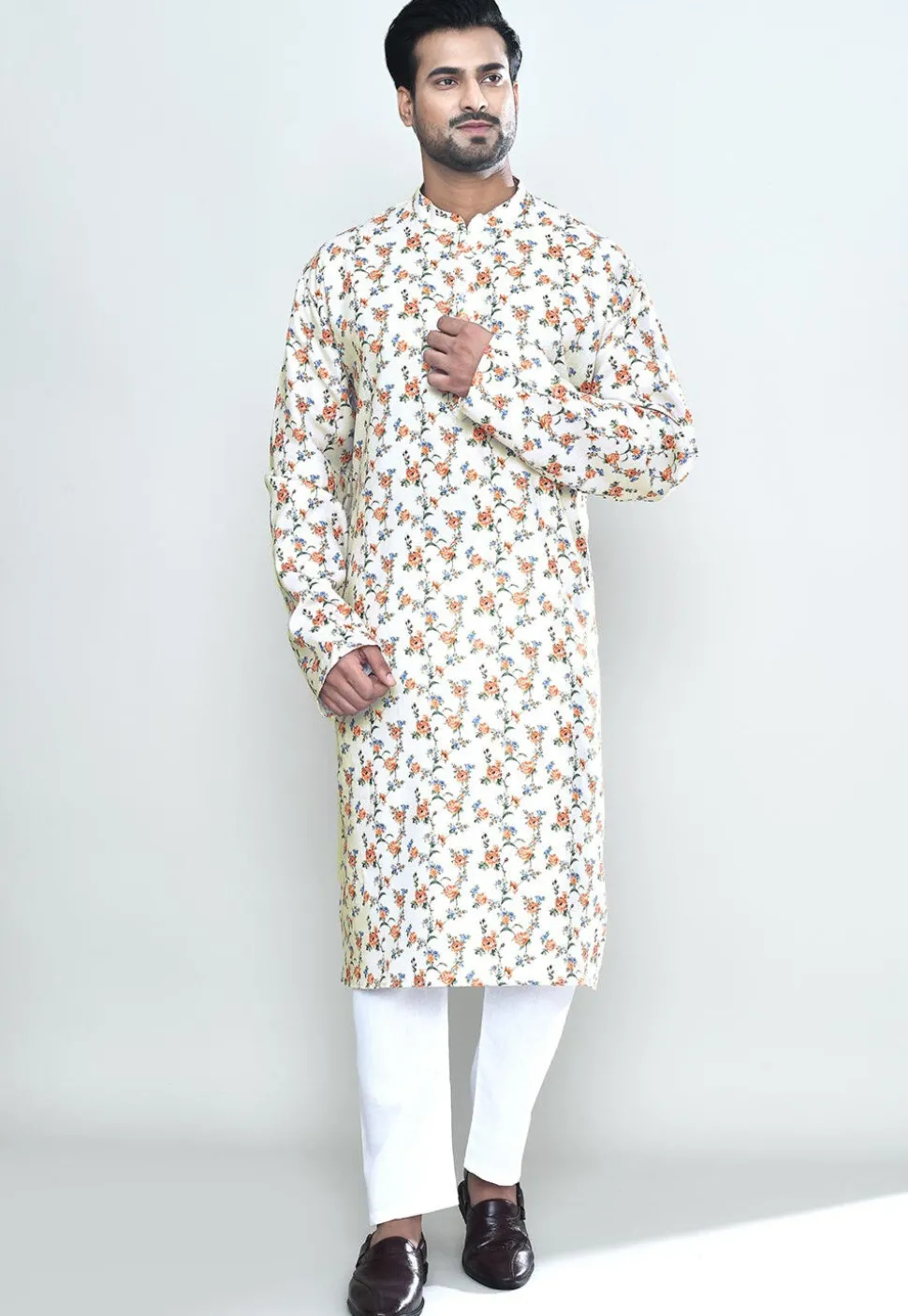 Printed Cotton Kurta Set in Off White