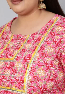 Printed Cotton Pakistani Suit in Pink