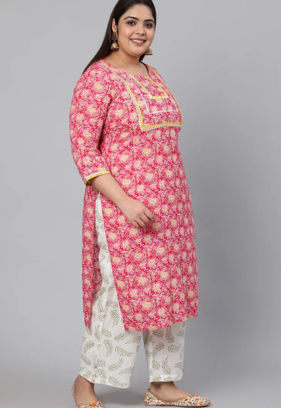 Printed Cotton Pakistani Suit in Pink