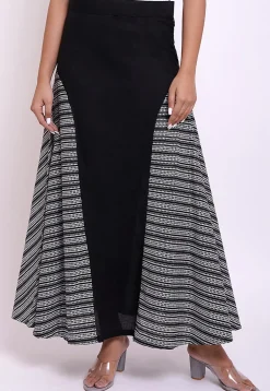 Printed Cotton Side Panel Skirt in Black and White