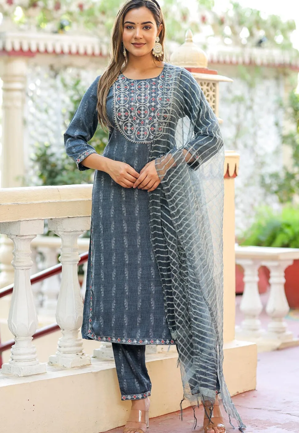 Printed Cotton Silk Pakistani Suit in Grey