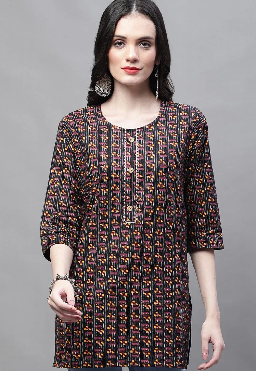 Printed Cotton Straight Kurti in Black