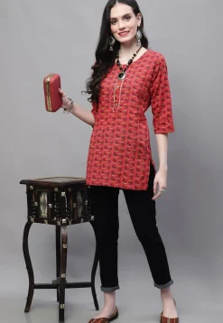 Printed Cotton Straight Kurti in Red
