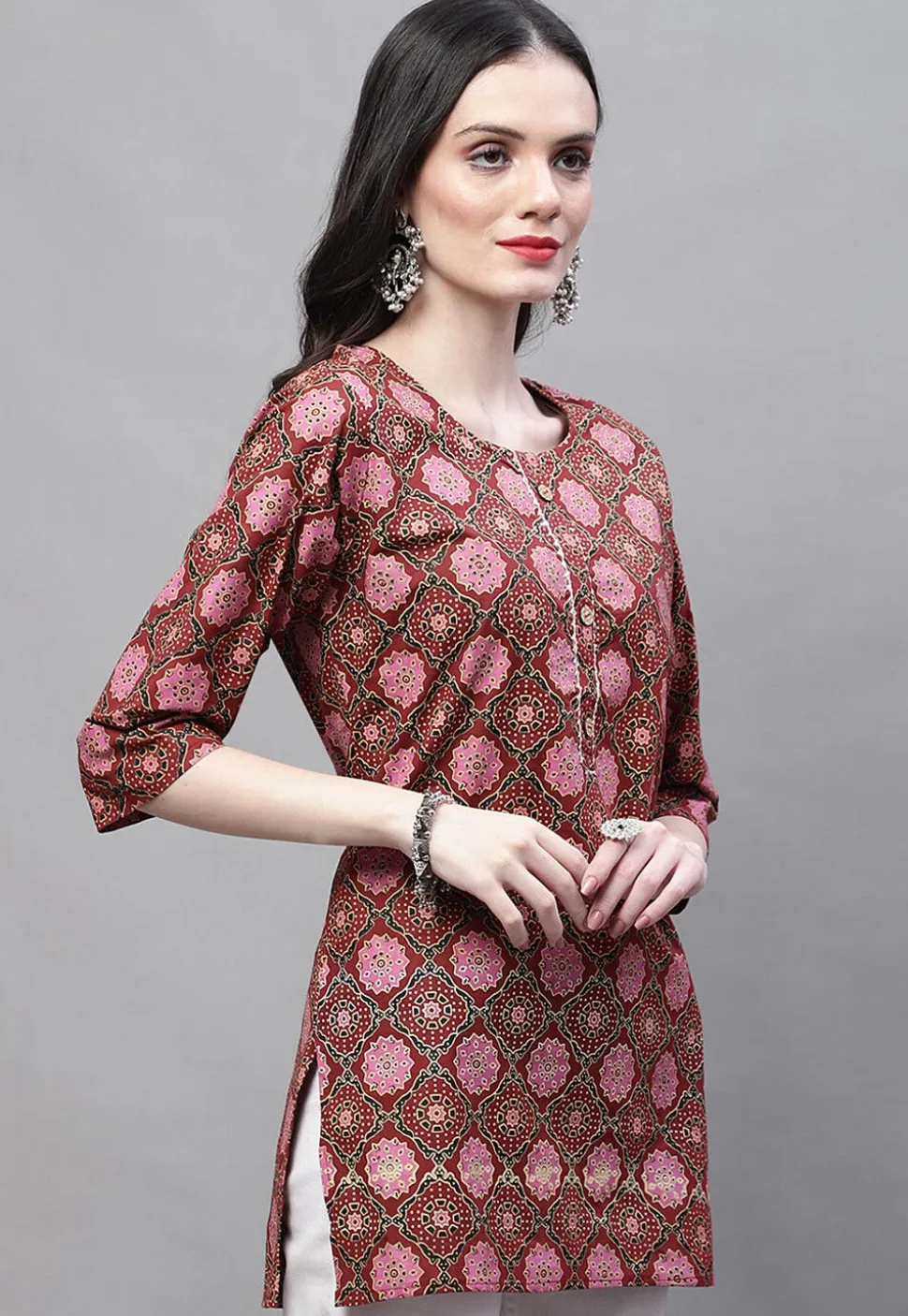 Printed Cotton Straight Kurti in Maroon