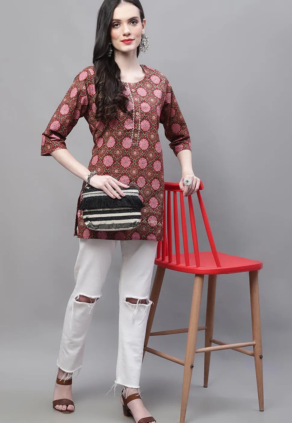 Printed Cotton Straight Kurti in Maroon