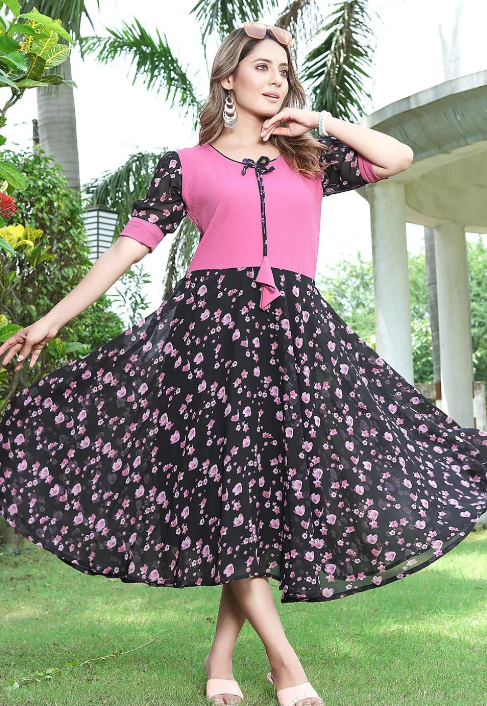 Printed Georgette and Lycra Elastane Fit N Flare Dress in Black and Pink