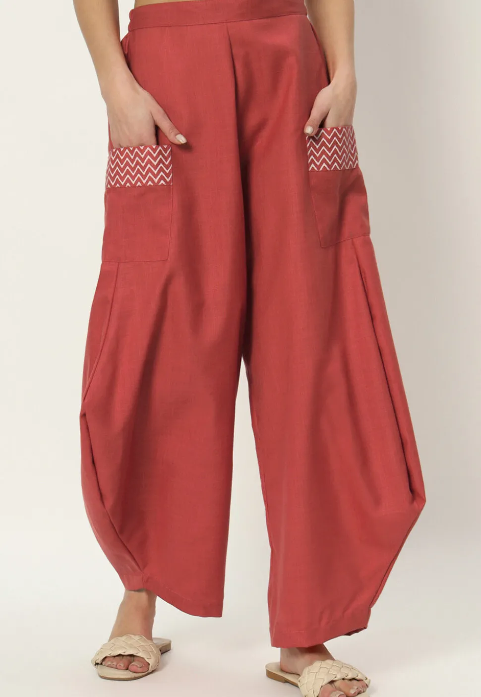 Printed Pockets Pure Cotton Cowl Pant in Coral Pink