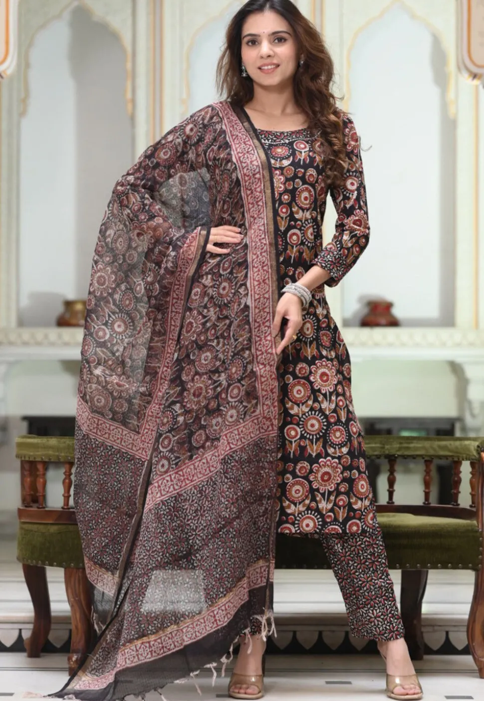 Printed Pure Cotton Pakistani Suit in Black
