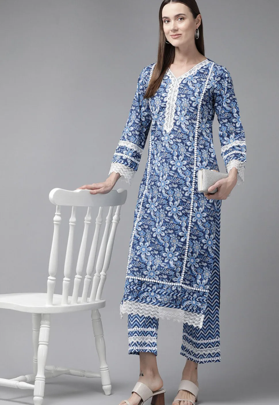 Printed Pure Cotton Pakistani Suit in Blue