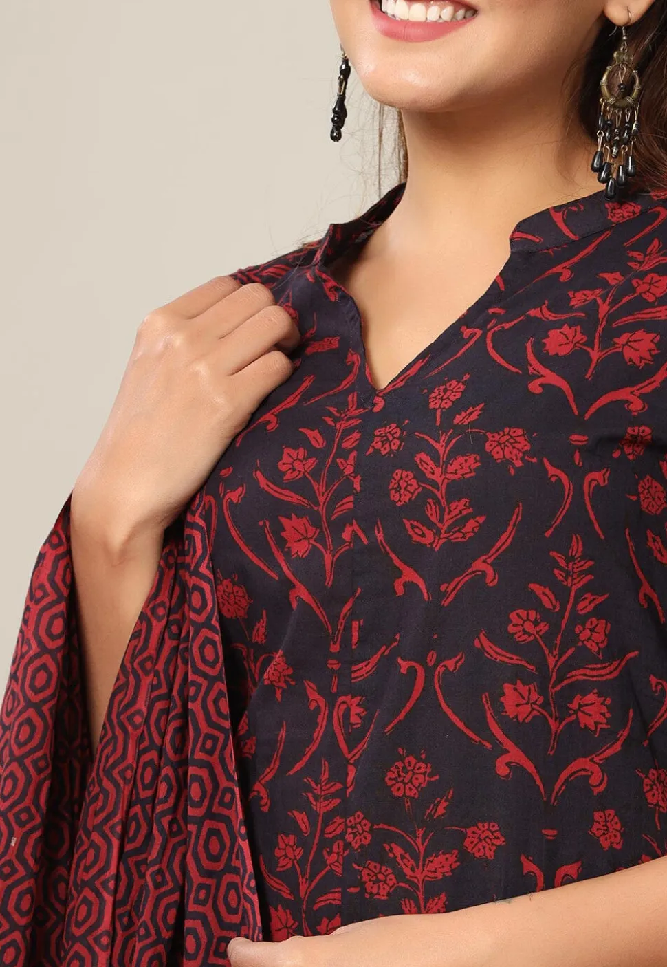 Printed Pure Cotton Pakistani Suit in Black