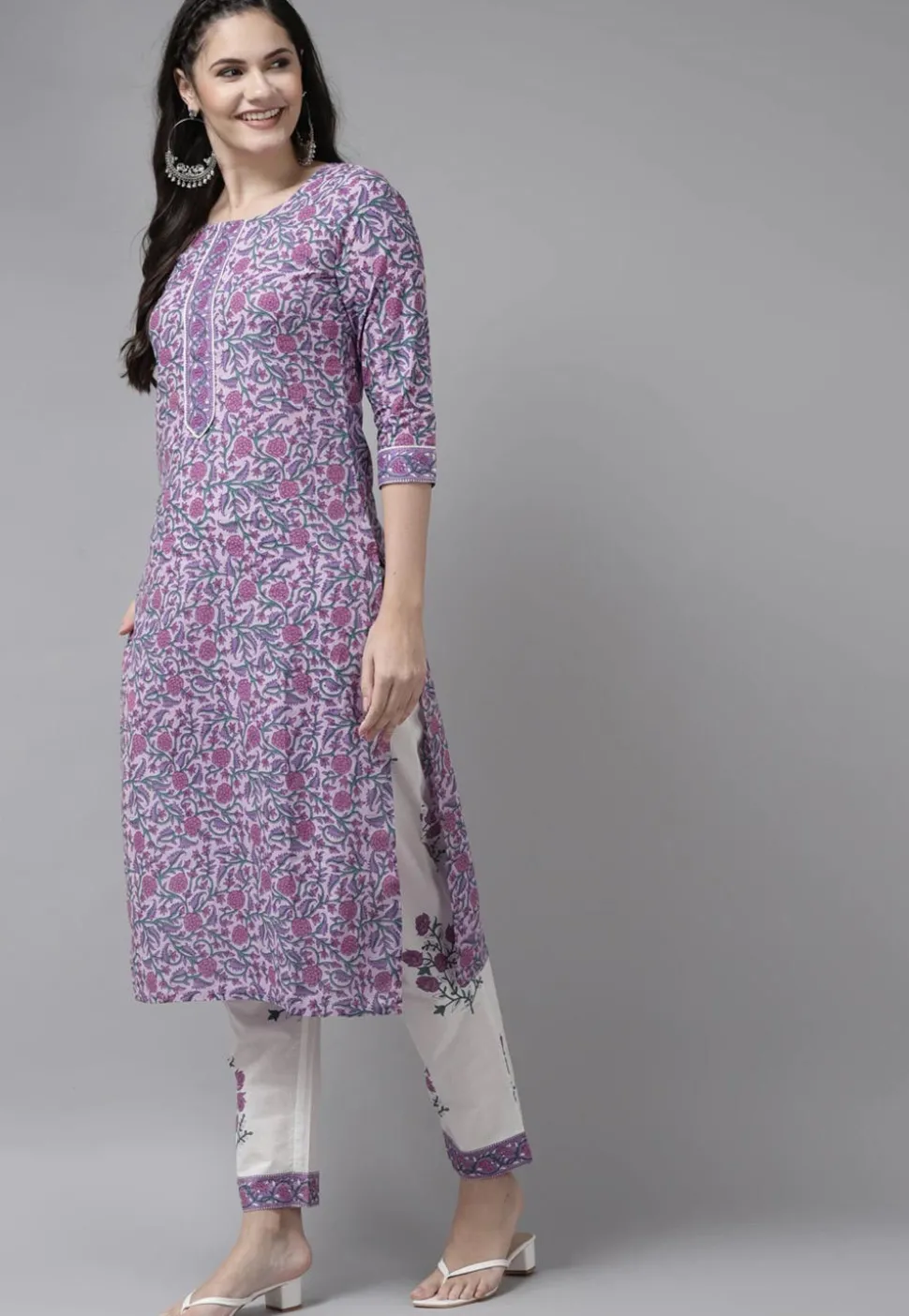 Printed Pure Cotton Pakistani Suit in Light Purple