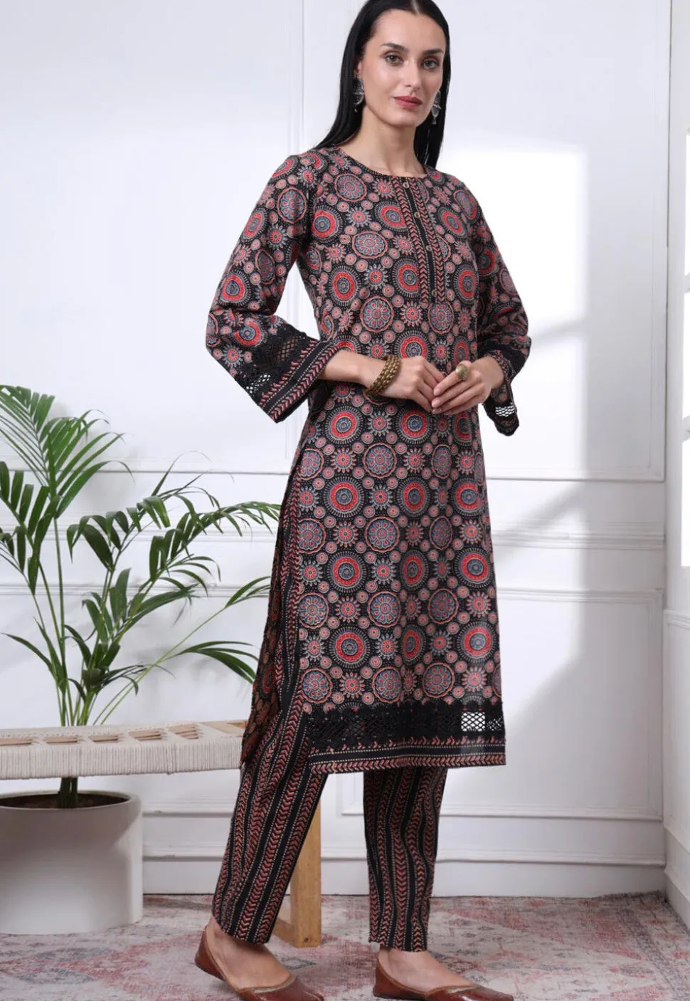 Printed Pure Cotton Pakistani Suit in Black