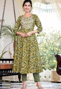 Printed Pure Cotton Pakistani Suit in Light Green