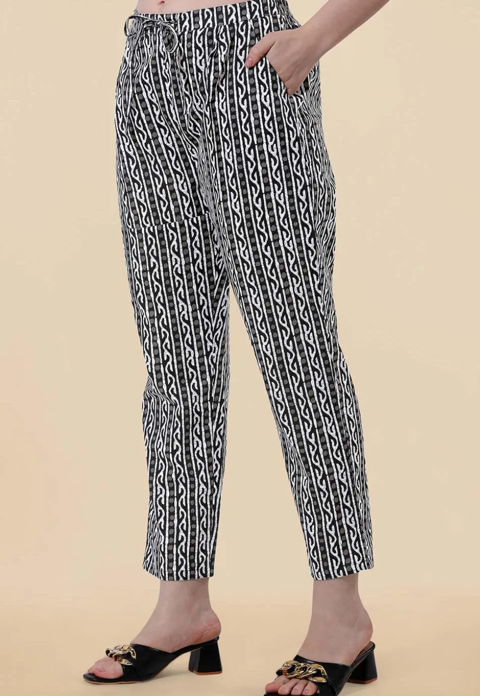 Printed Pure Cotton Pakistani Suit in Black