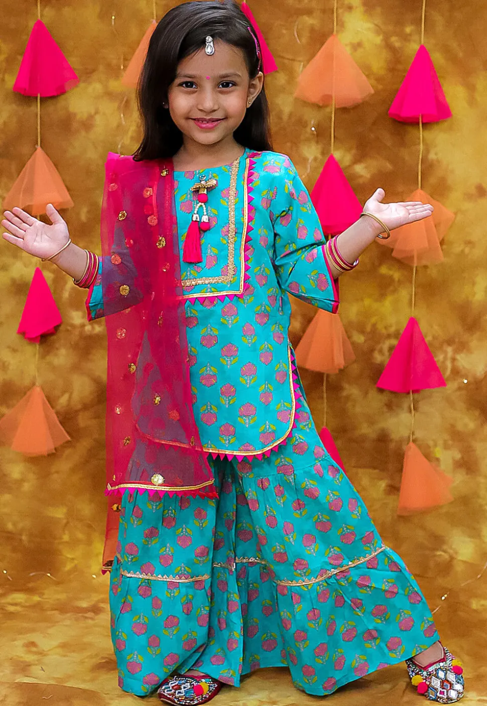 Printed Pure Cotton Pakistani Suit in Blue
