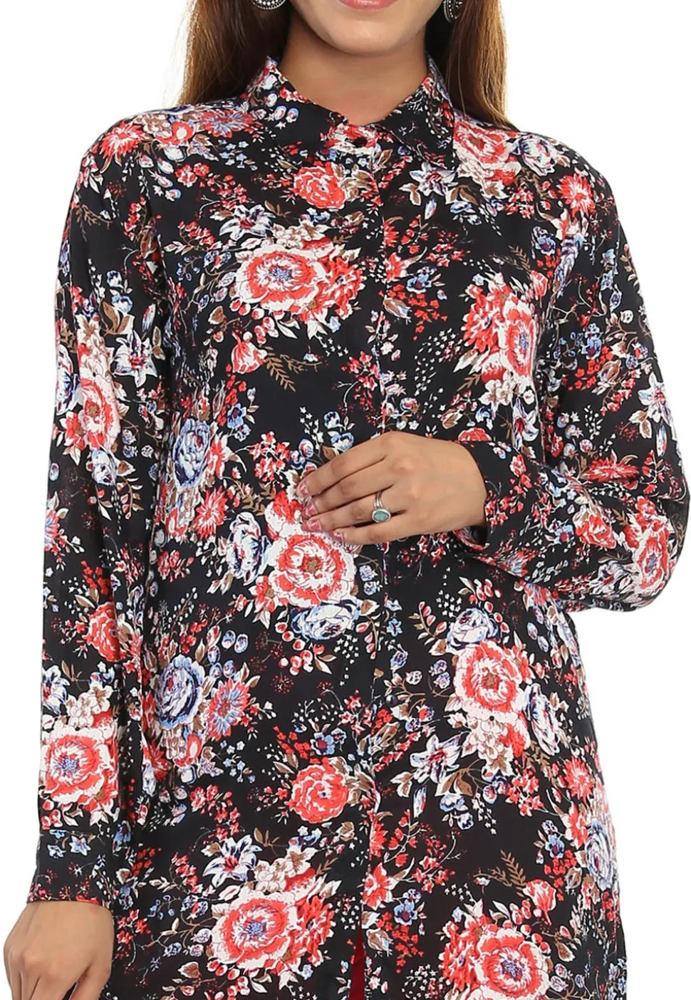 Printed Rayon Front Slit Long Kurta in Black and Multicolor