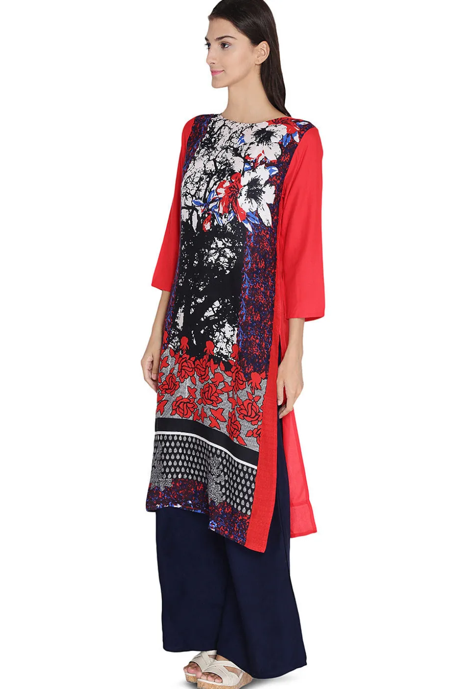 Printed Rayon Straight Kurta in Multicolor and Red