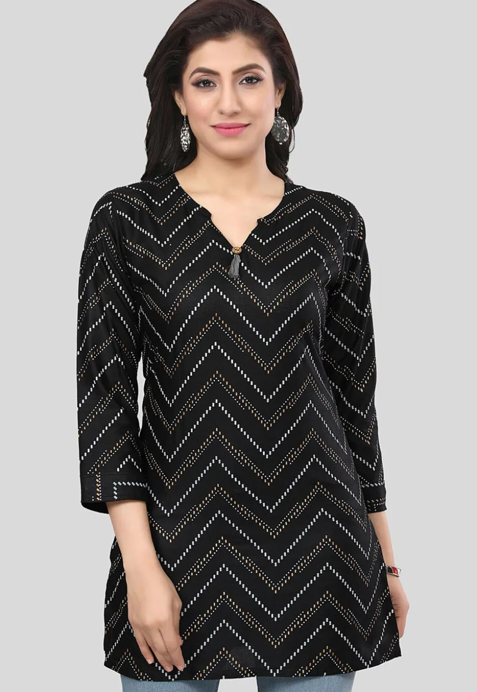 Printed Rayon Straight Kurti in Black
