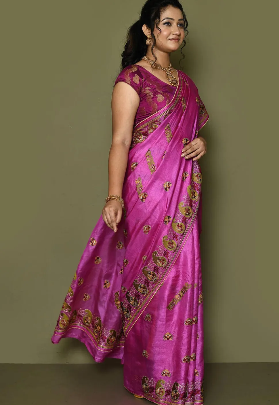 Pure Silk Embroidered Saree in Magenta