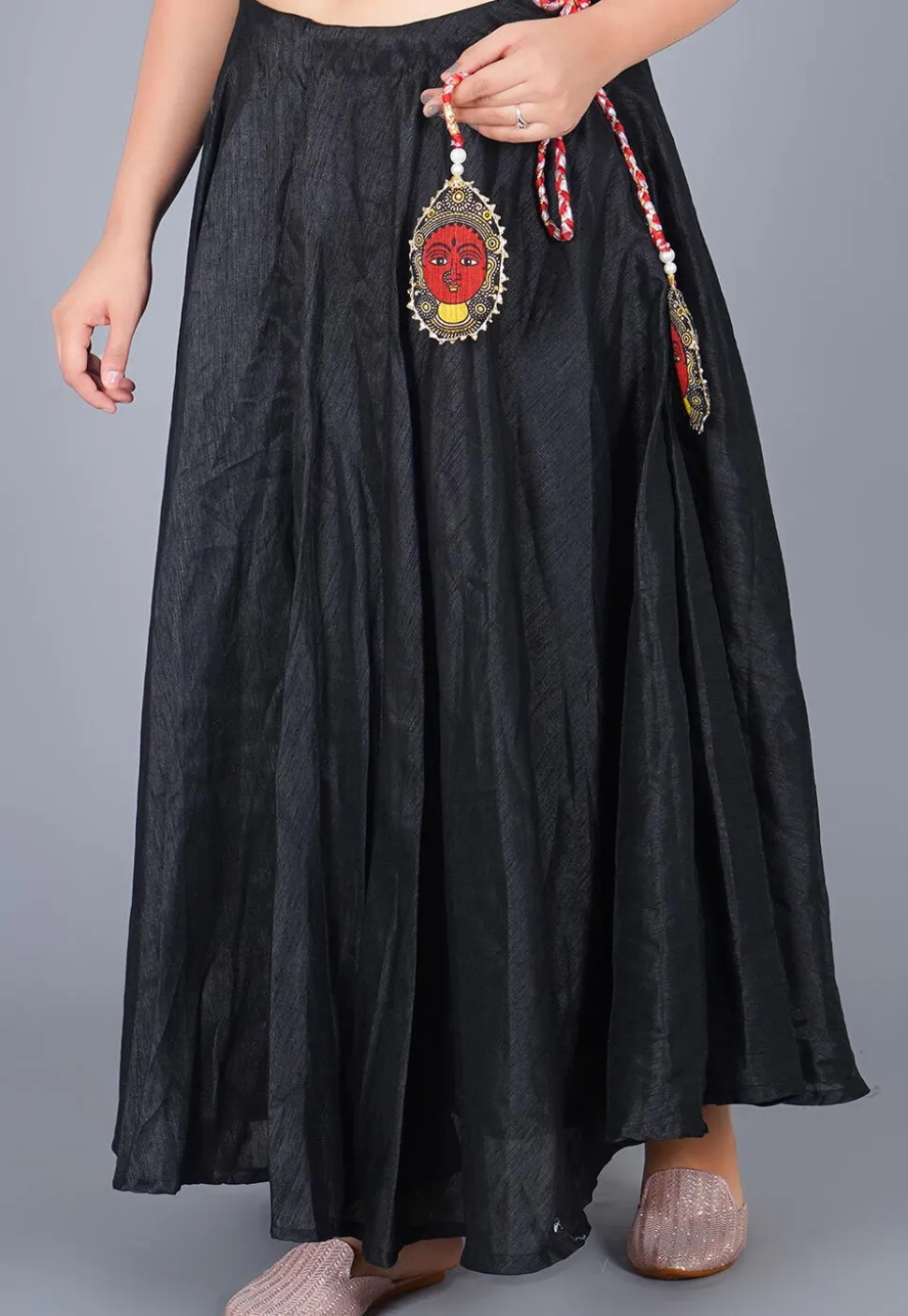 Solid Color Art Silk Skirt in Black
