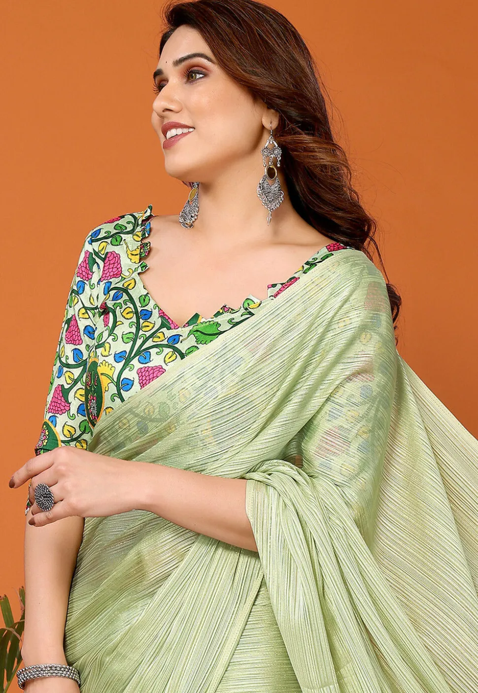 Solid Color Chiffon Brasso Saree in Pastel Green