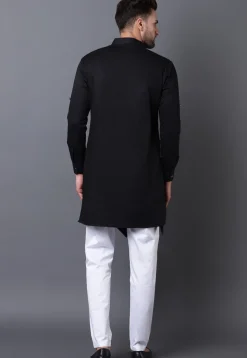 Solid Color Cotton Asymmetric Kurta in Black