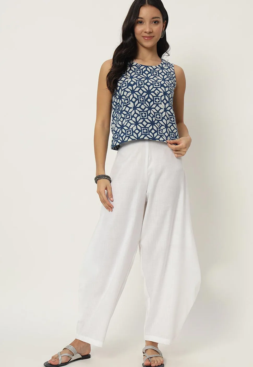 Solid Color Cotton Flex Pant in White