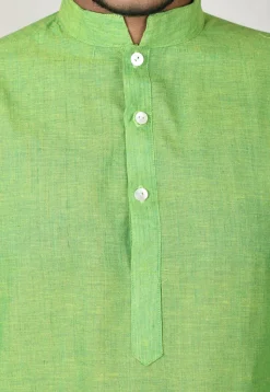 Solid Color Cotton Kurta in Green