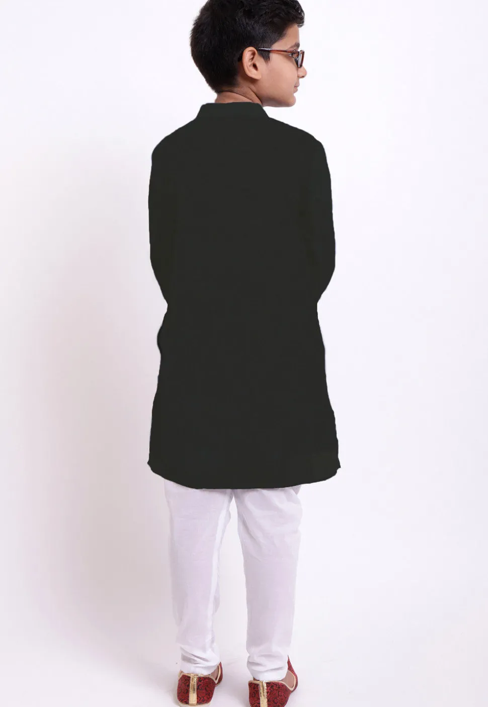 Solid Color Cotton Kurta Set in Black