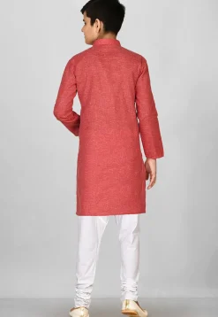 Solid Color Cotton Kurta in Red