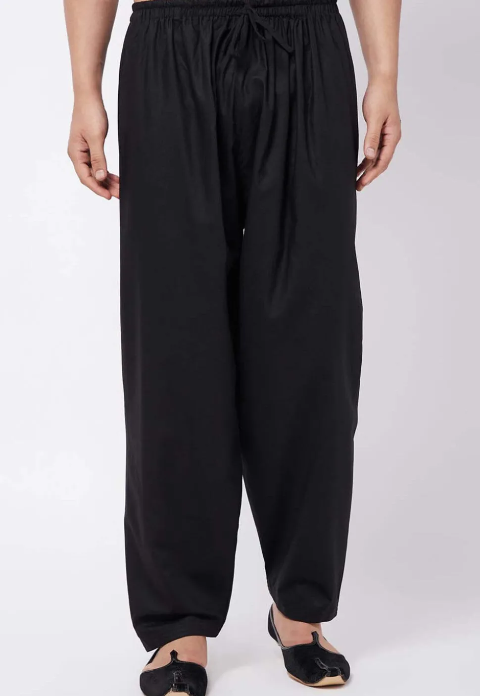 Solid Color Cotton Pajama in Black