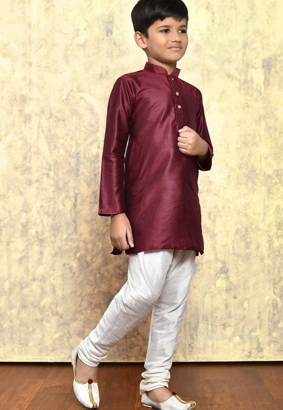 Solid Color Cotton Silk Kurta Set in Maroon